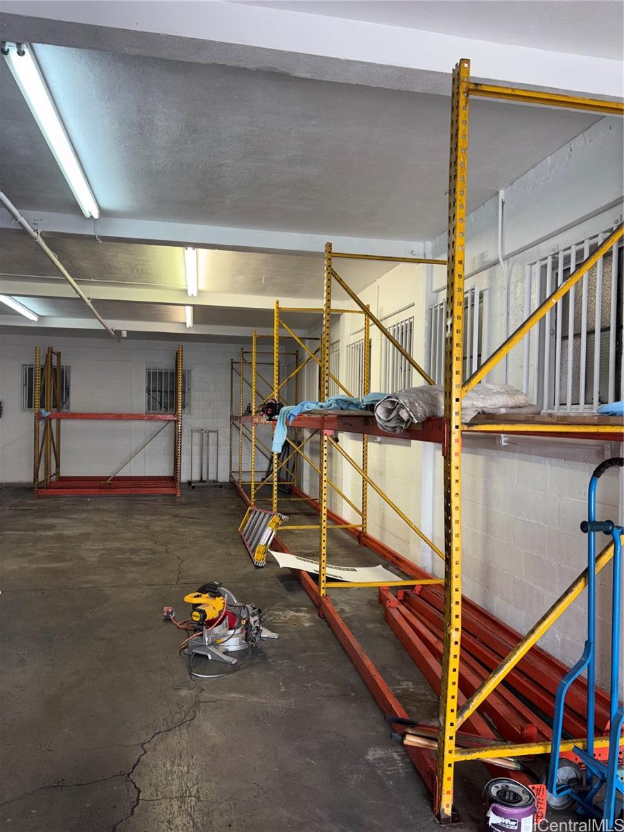 1626 Silva St HONOLULU Oahu commercial real estate photo4 of 12