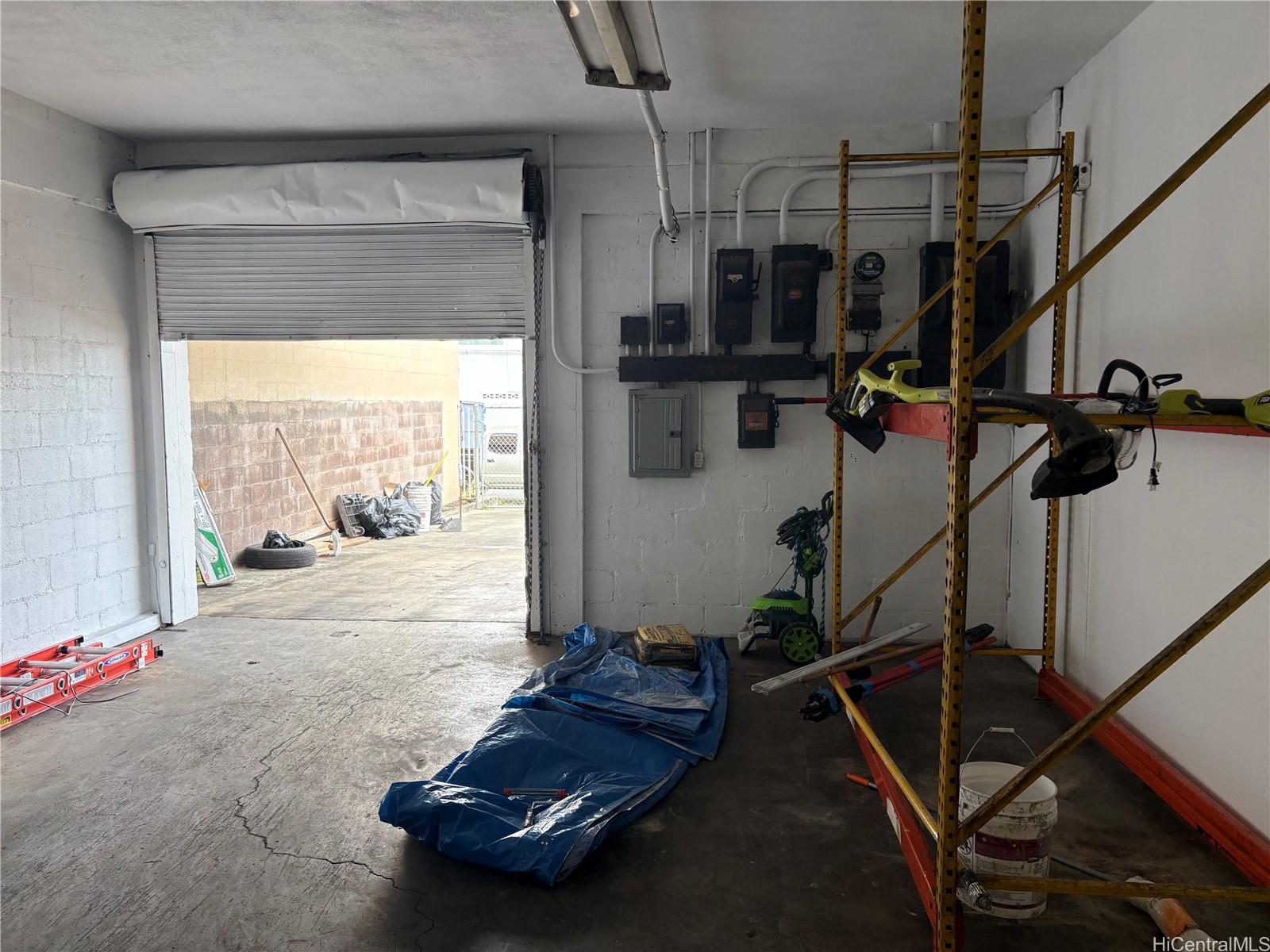 1626 Silva St HONOLULU Oahu commercial real estate photo9 of 12