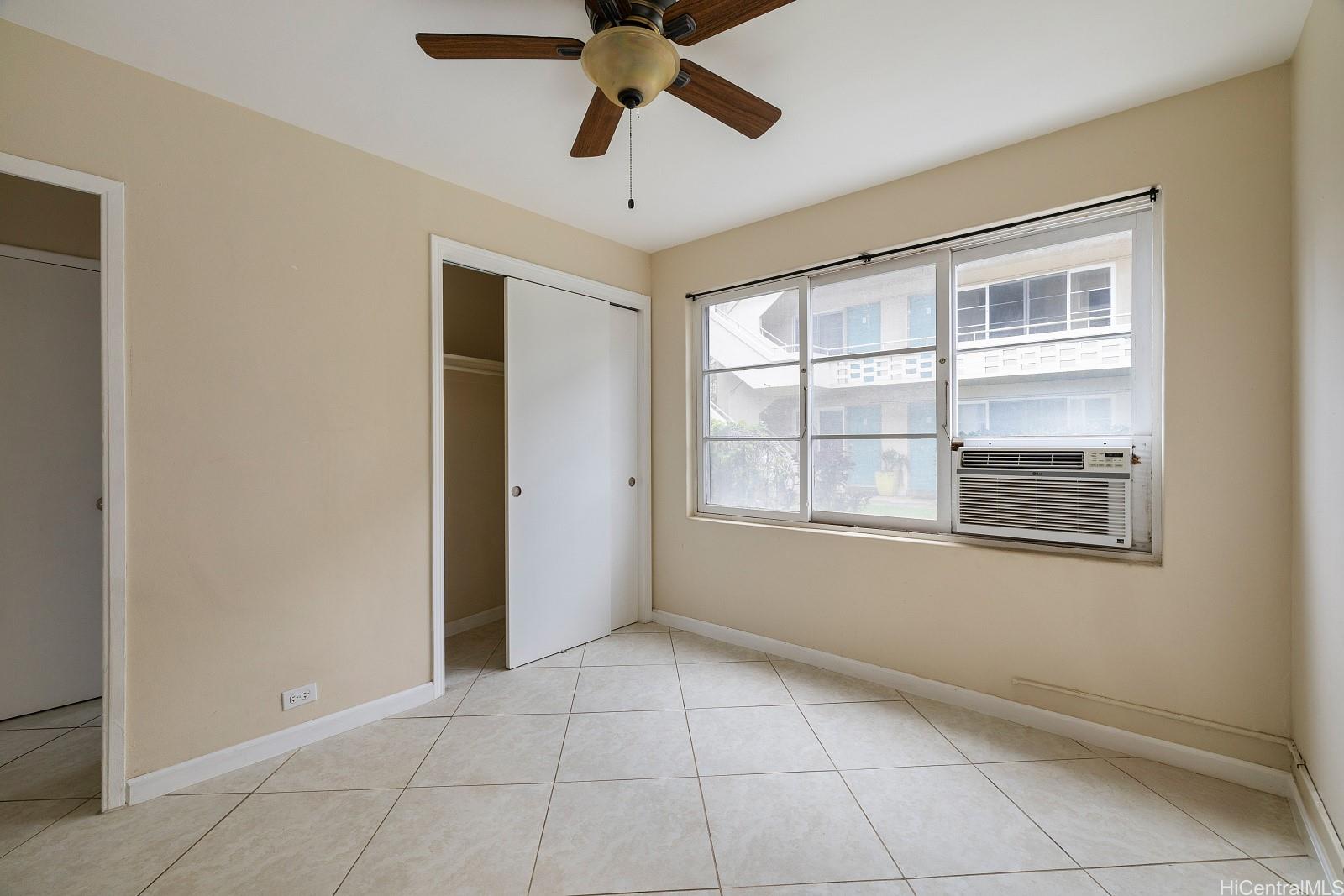 Marina Gardens condo # 104, Honolulu, Hawaii - photo 11 of 24