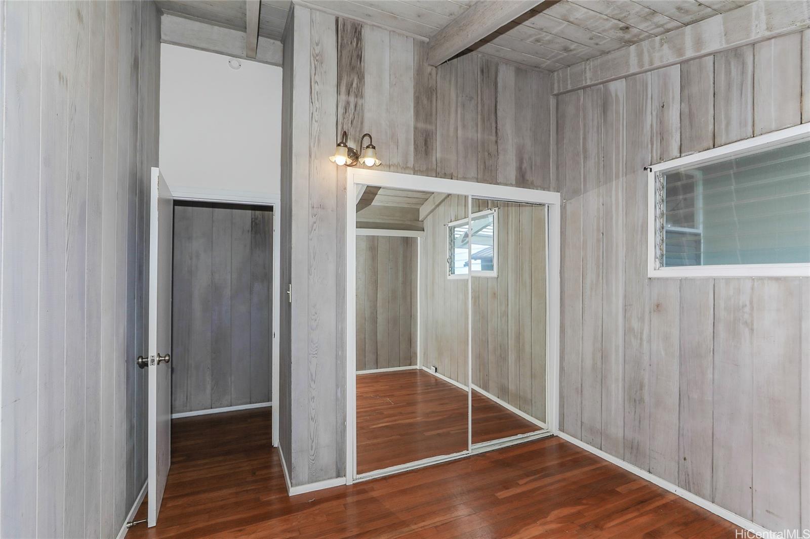 1627  Halekoa Dr Waialae Nui Rdge, Diamond Head home - photo 19 of 25