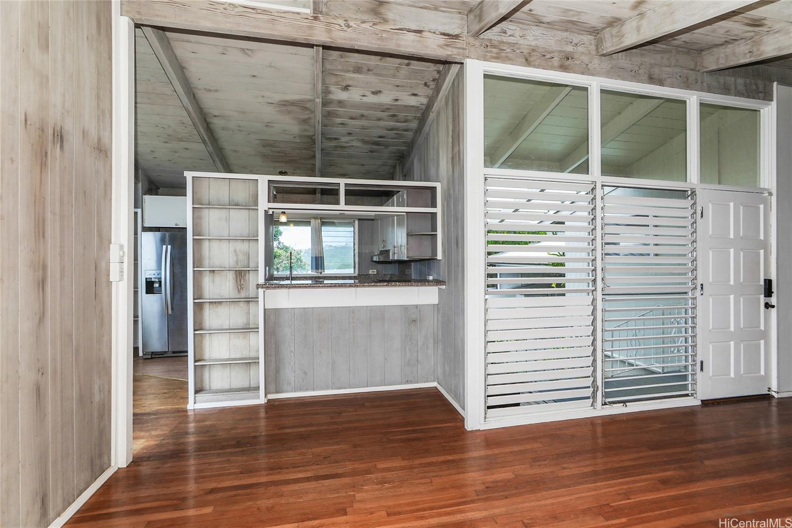 1627  Halekoa Dr Waialae Nui Rdge, Diamond Head home - photo 9 of 25