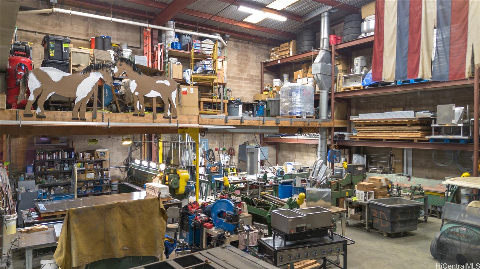 1628 Democrat Street Honolulu Oahu commercial real estate photo4 of 17