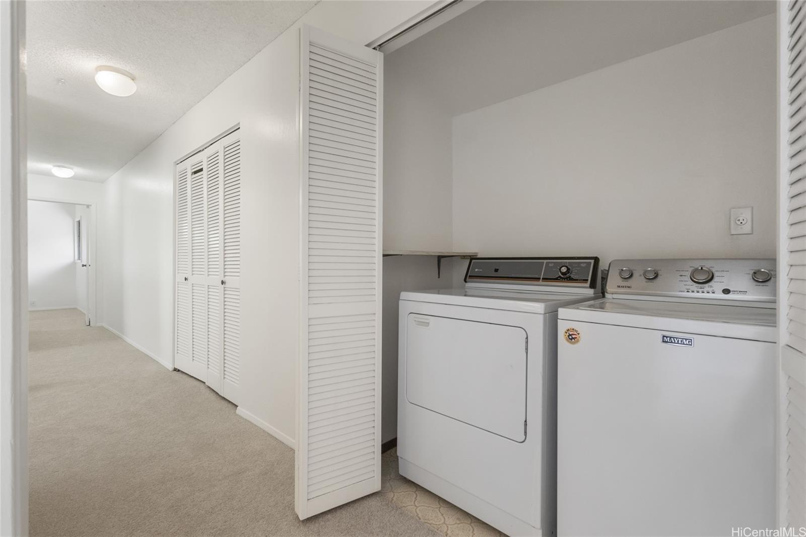 1630  Kalaniiki Street Kalani Iki, Diamond Head home - photo 16 of 25