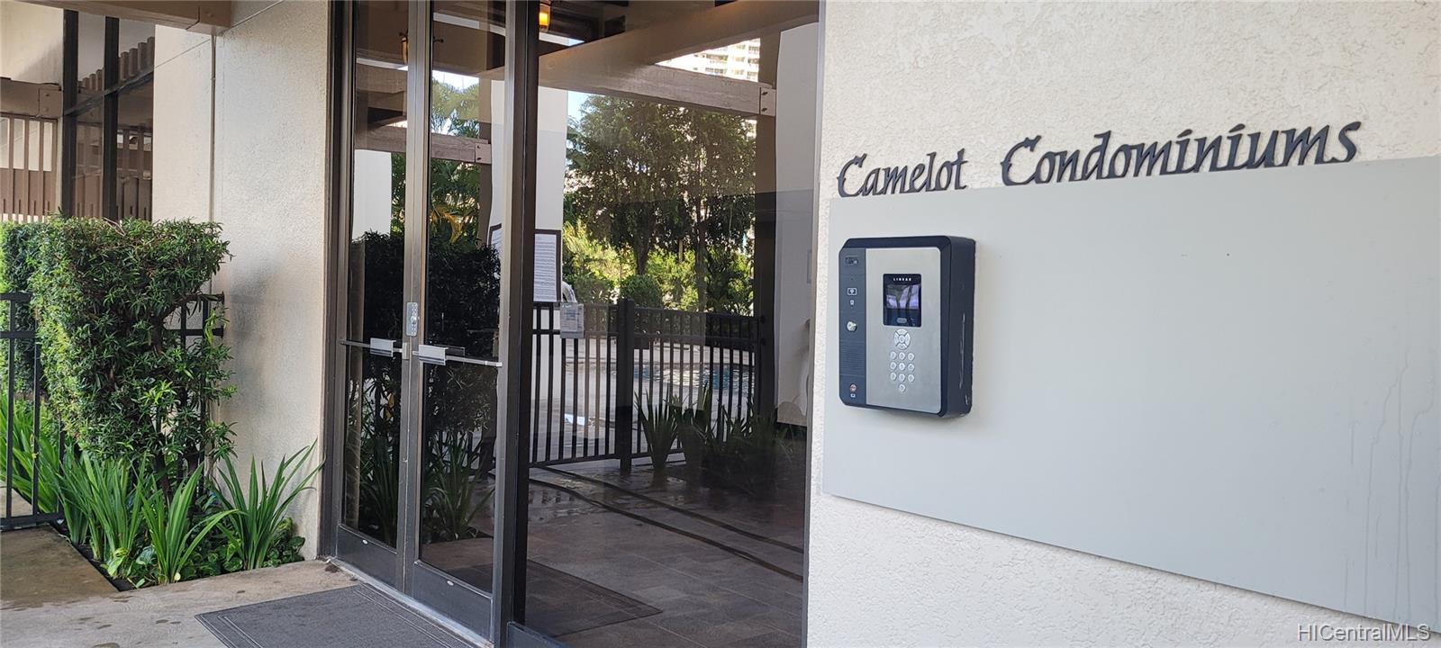 Camelot condo # 1006, Honolulu, Hawaii - photo 13 of 25