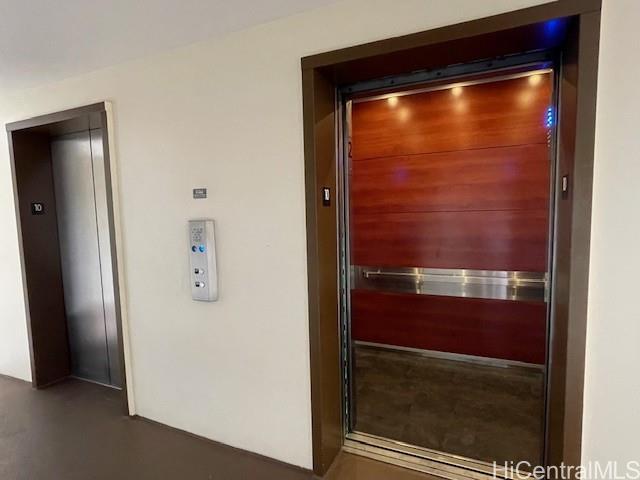 Camelot condo # 1006, Honolulu, Hawaii - photo 8 of 17