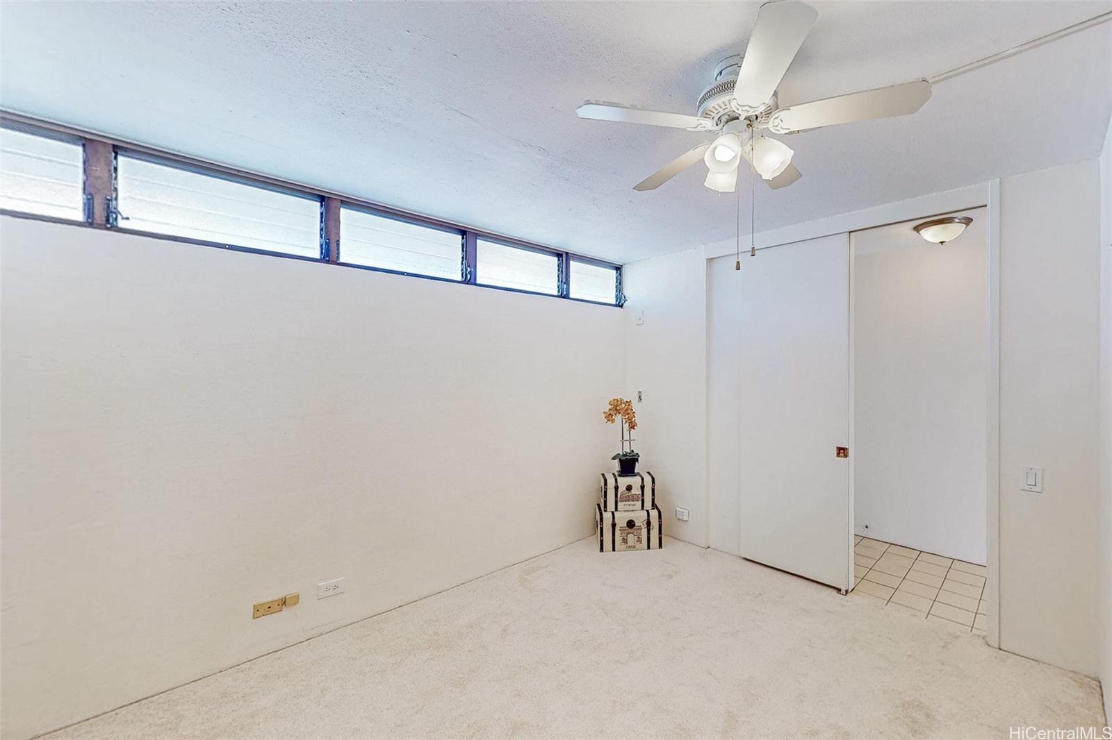 Camelot condo # 1203, Honolulu, Hawaii - photo 14 of 25