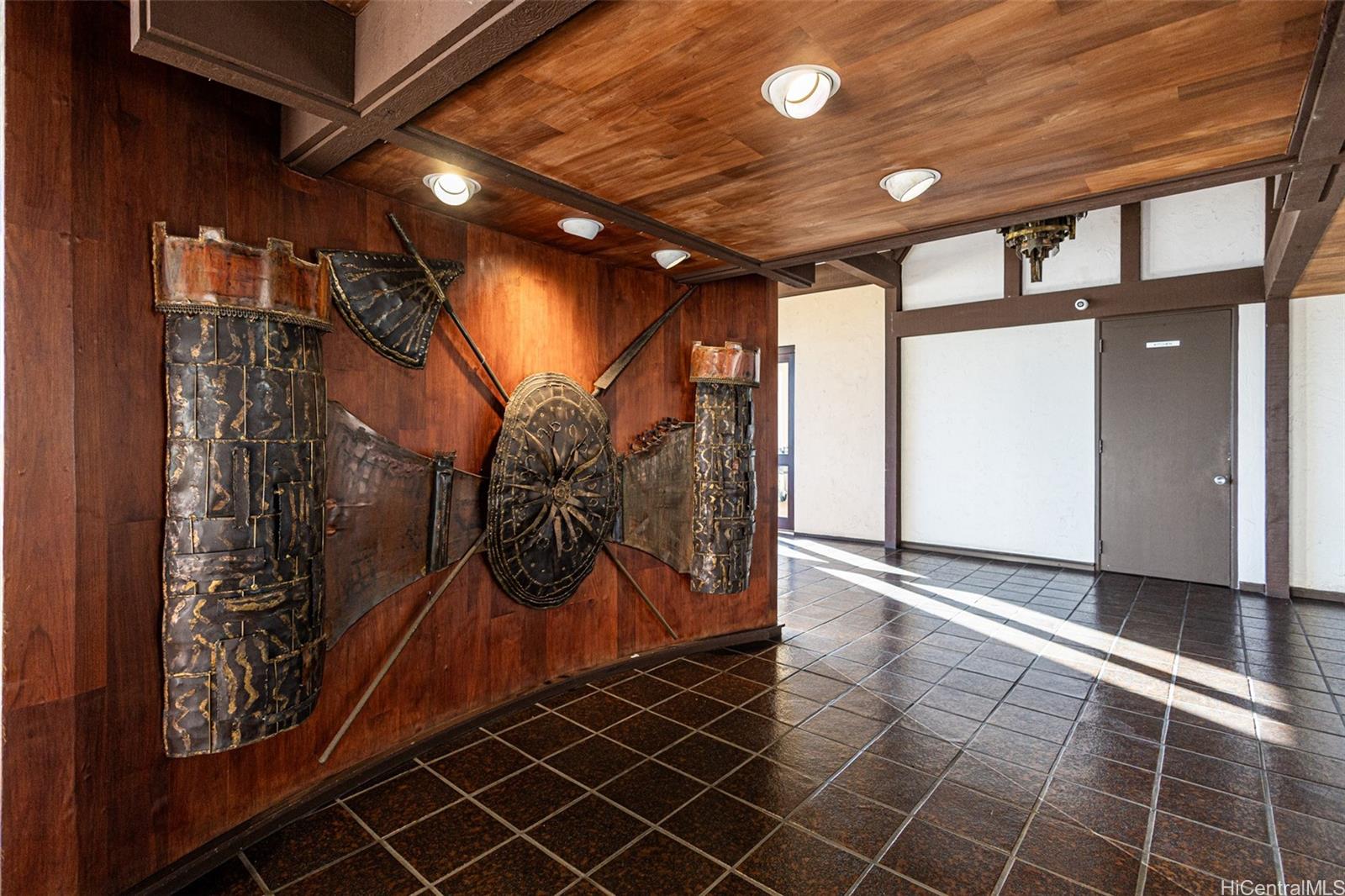 Camelot condo # 1203, Honolulu, Hawaii - photo 21 of 25