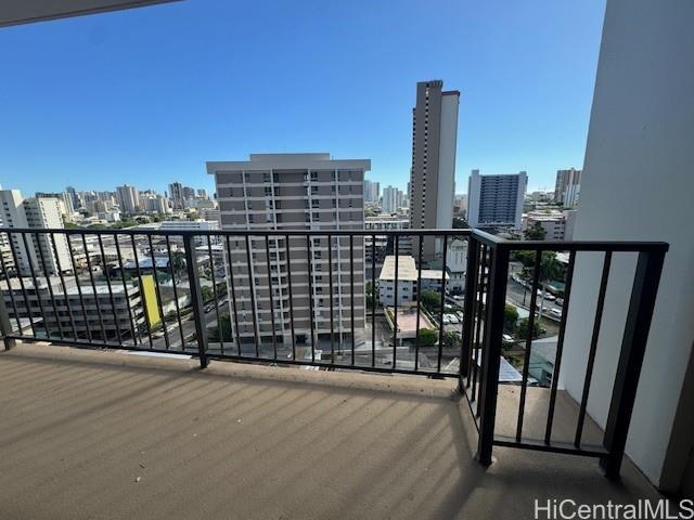 Camelot condo # 1208, Honolulu, Hawaii - photo 5 of 24