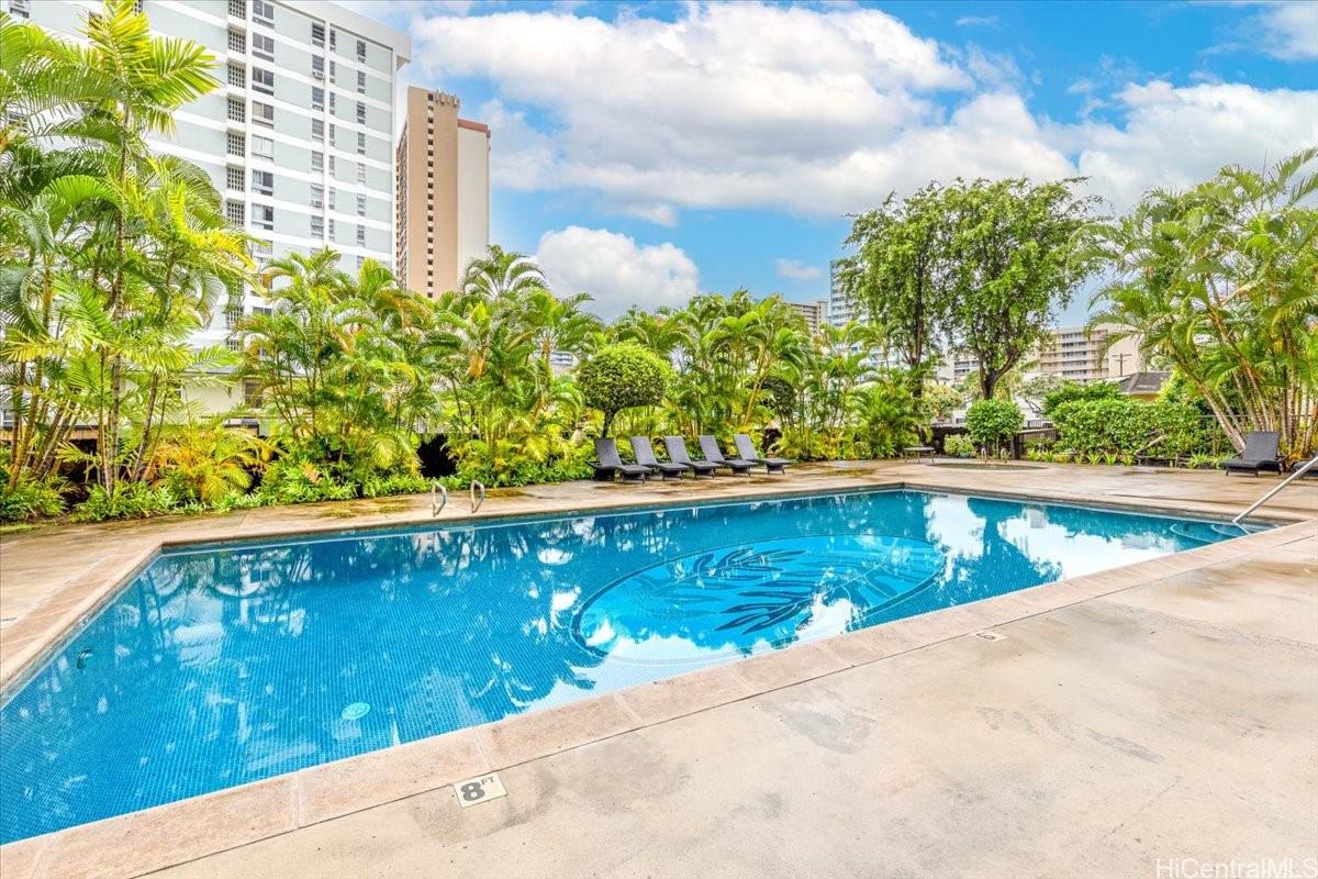 Camelot condo # 1608, Honolulu, Hawaii - photo 16 of 20