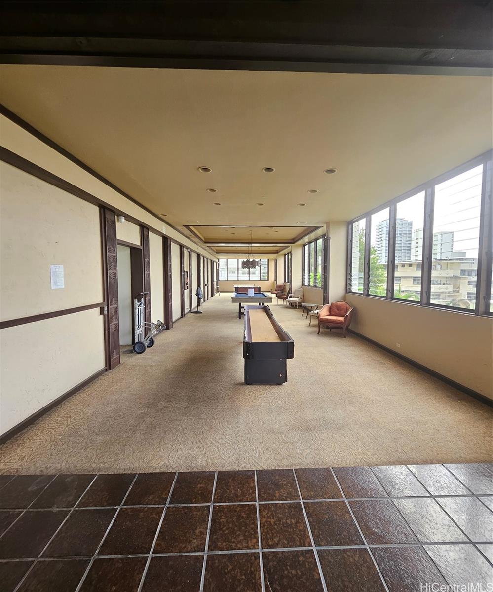 Camelot condo # 1701, Honolulu, Hawaii - photo 7 of 11