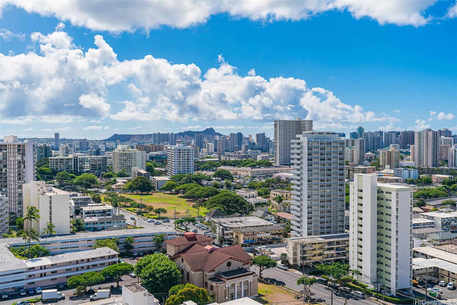 Camelot condo # 2001, Honolulu, Hawaii - photo 21 of 25