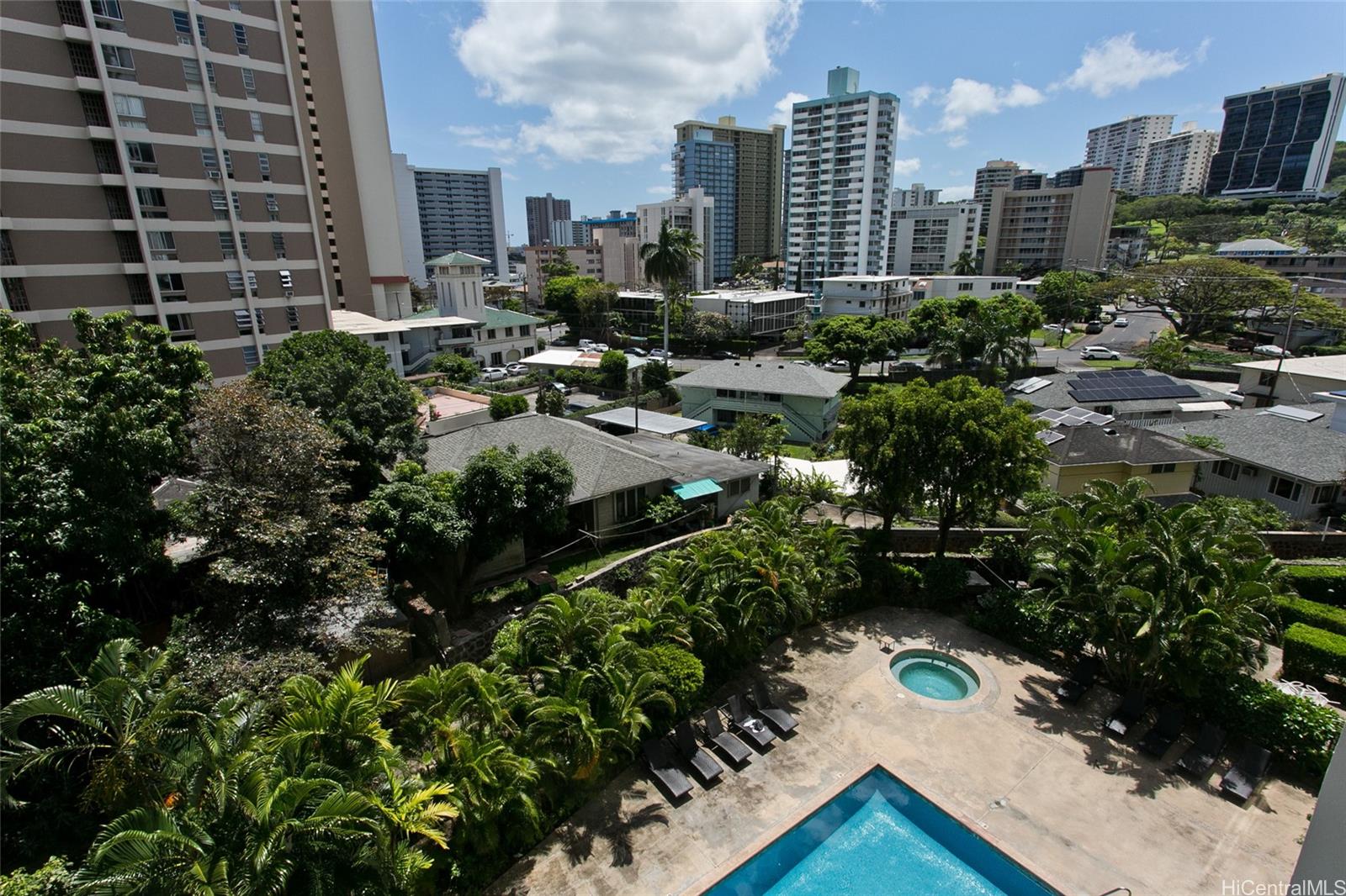 Camelot condo # 605, Honolulu, Hawaii - photo 8 of 17