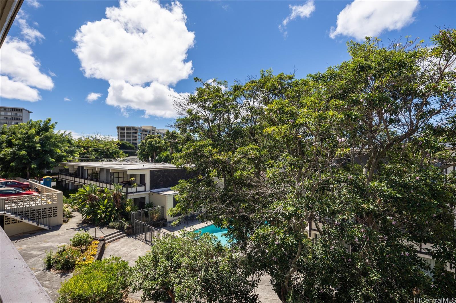 Punahou Terrace condo # A304, Honolulu, Hawaii - photo 15 of 16