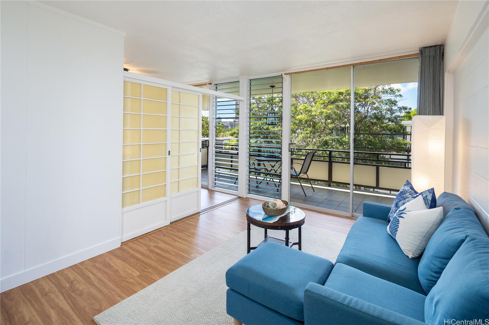 Punahou Terrace condo # A304, Honolulu, Hawaii - photo 4 of 16