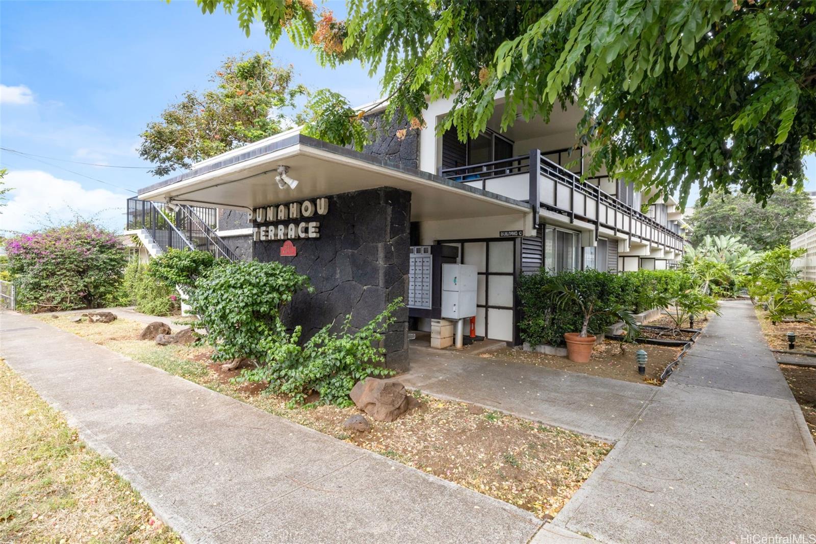 Punahou Terrace condo # B101, Honolulu, Hawaii - photo 21 of 23