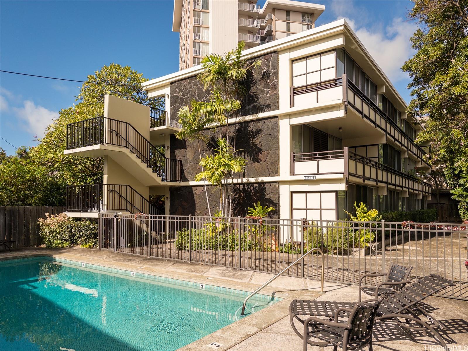 Punahou Terrace condo # B301, Honolulu, Hawaii - photo 16 of 18