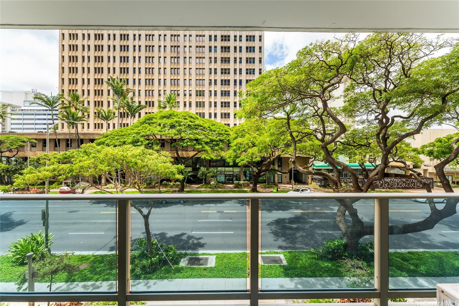 Kapiolani Residence condo # 202, Honolulu, Hawaii - photo 12 of 22