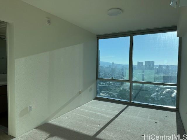1631 Kapiolani Blvd Honolulu - Rental - photo 10 of 13