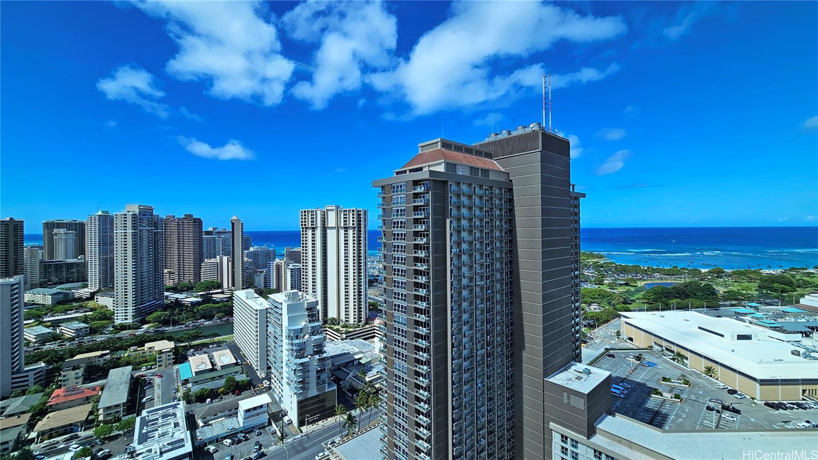 Kapiolani Residence condo # 3307, Honolulu, Hawaii - photo 21 of 25