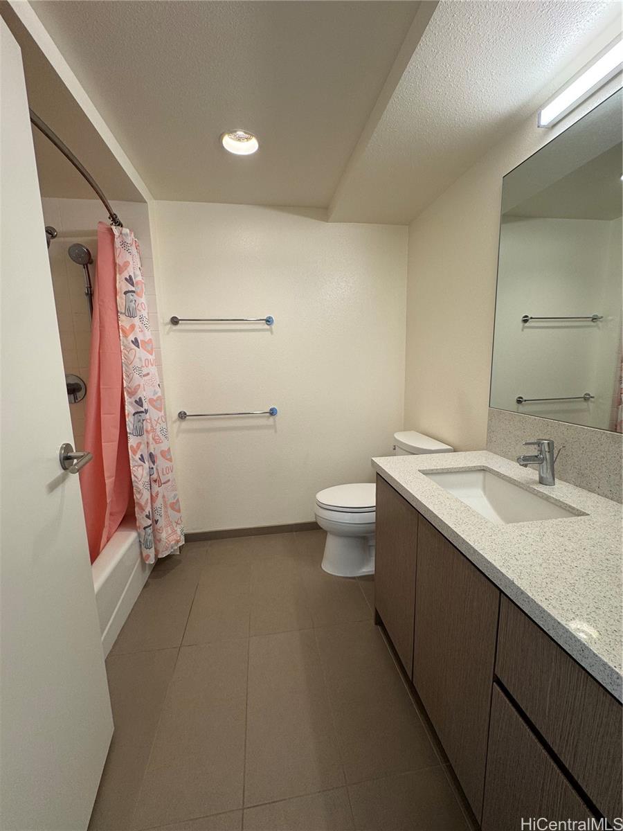 Kapiolani Residence condo # 3403, Honolulu, Hawaii - photo 8 of 15