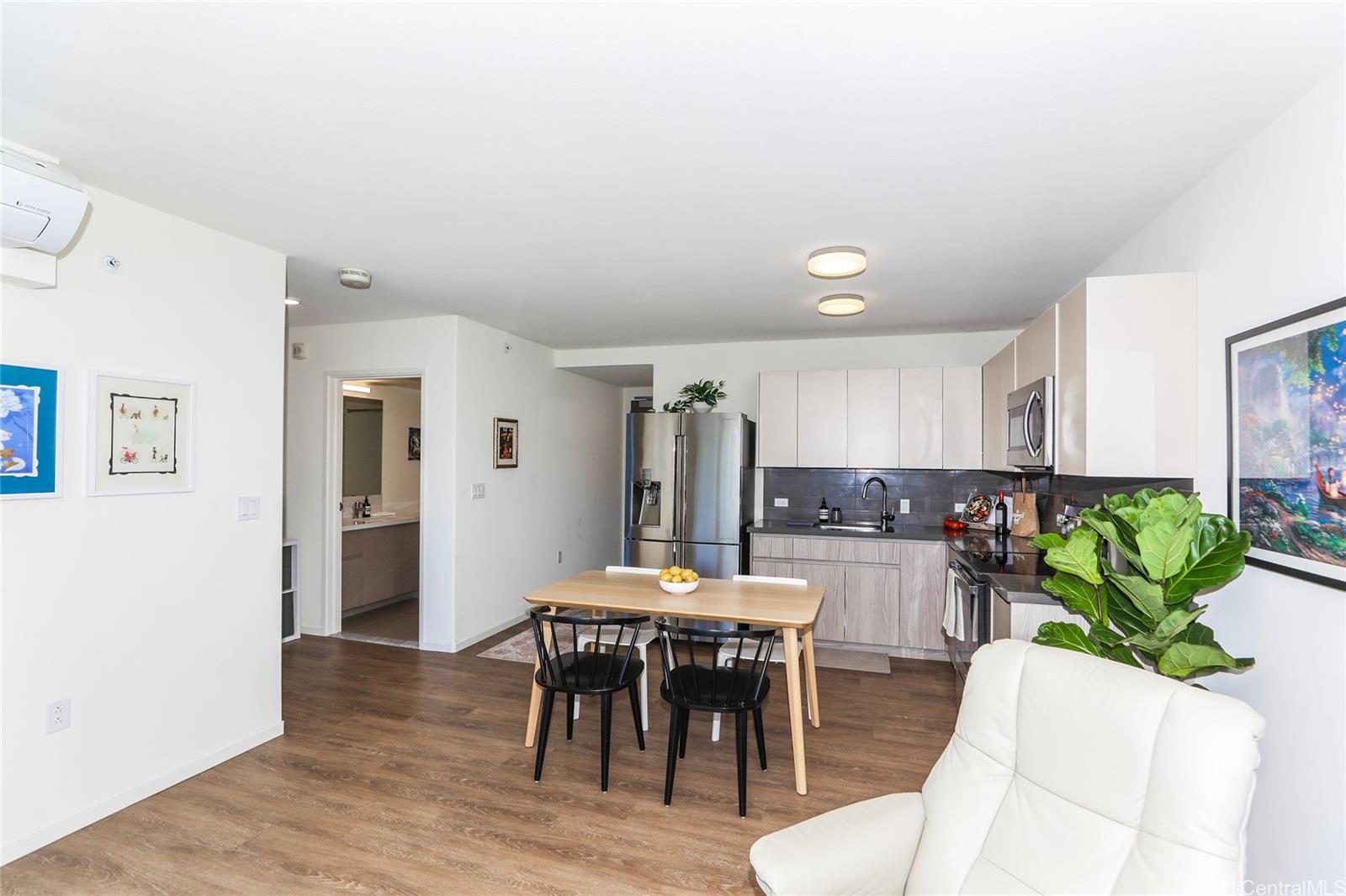 Kapiolani Residence condo # 3505, Honolulu, Hawaii - photo 9 of 25