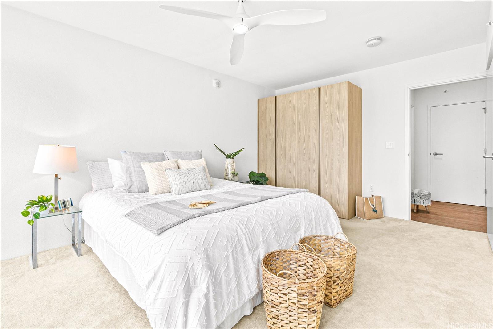 Kapiolani Residence condo # 3603, Honolulu, Hawaii - photo 8 of 25