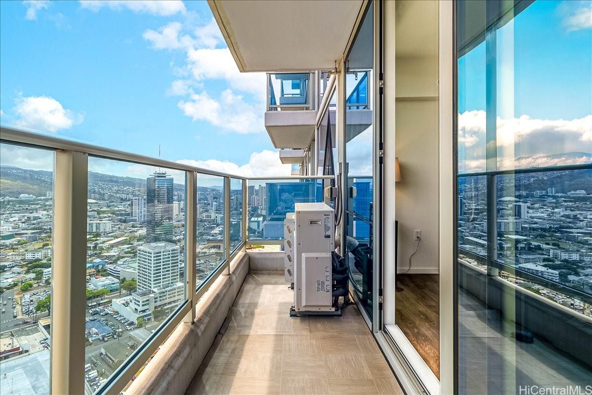 Kapiolani Residence condo # 3603, Honolulu, Hawaii - photo 16 of 25