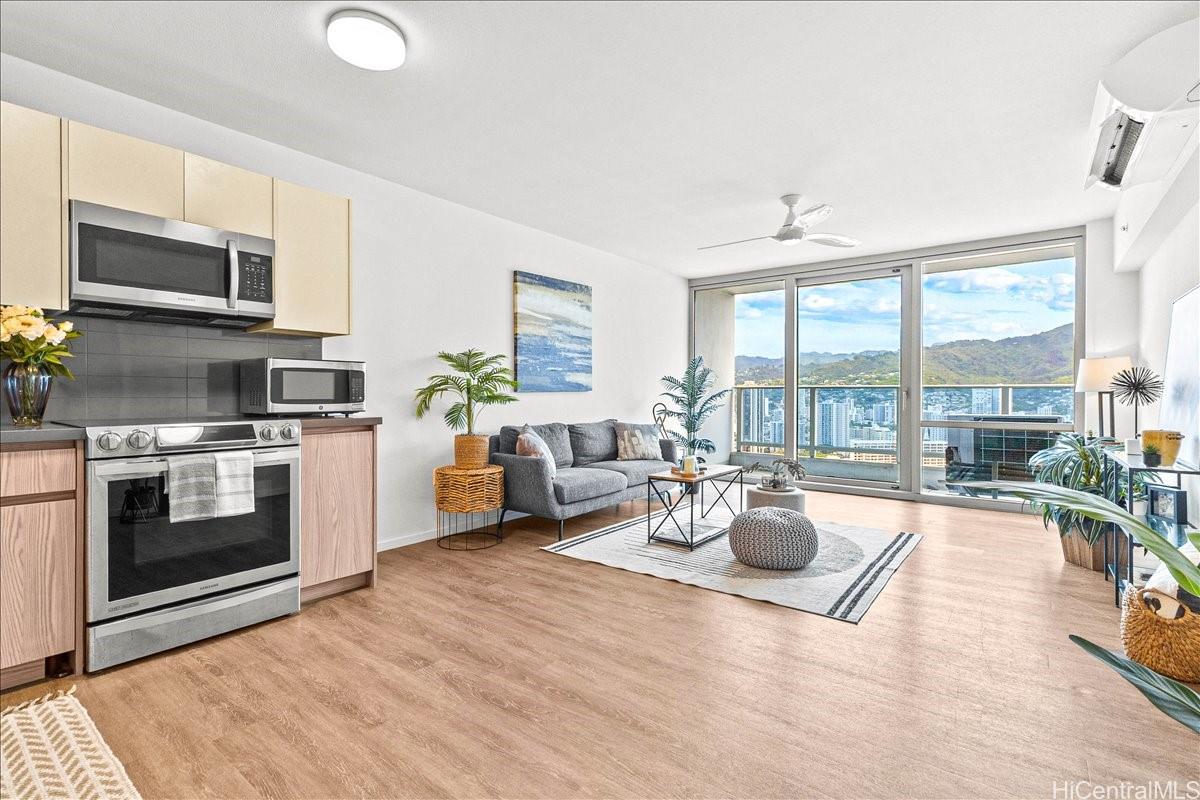 Kapiolani Residence condo # 3603, Honolulu, Hawaii - photo 22 of 25