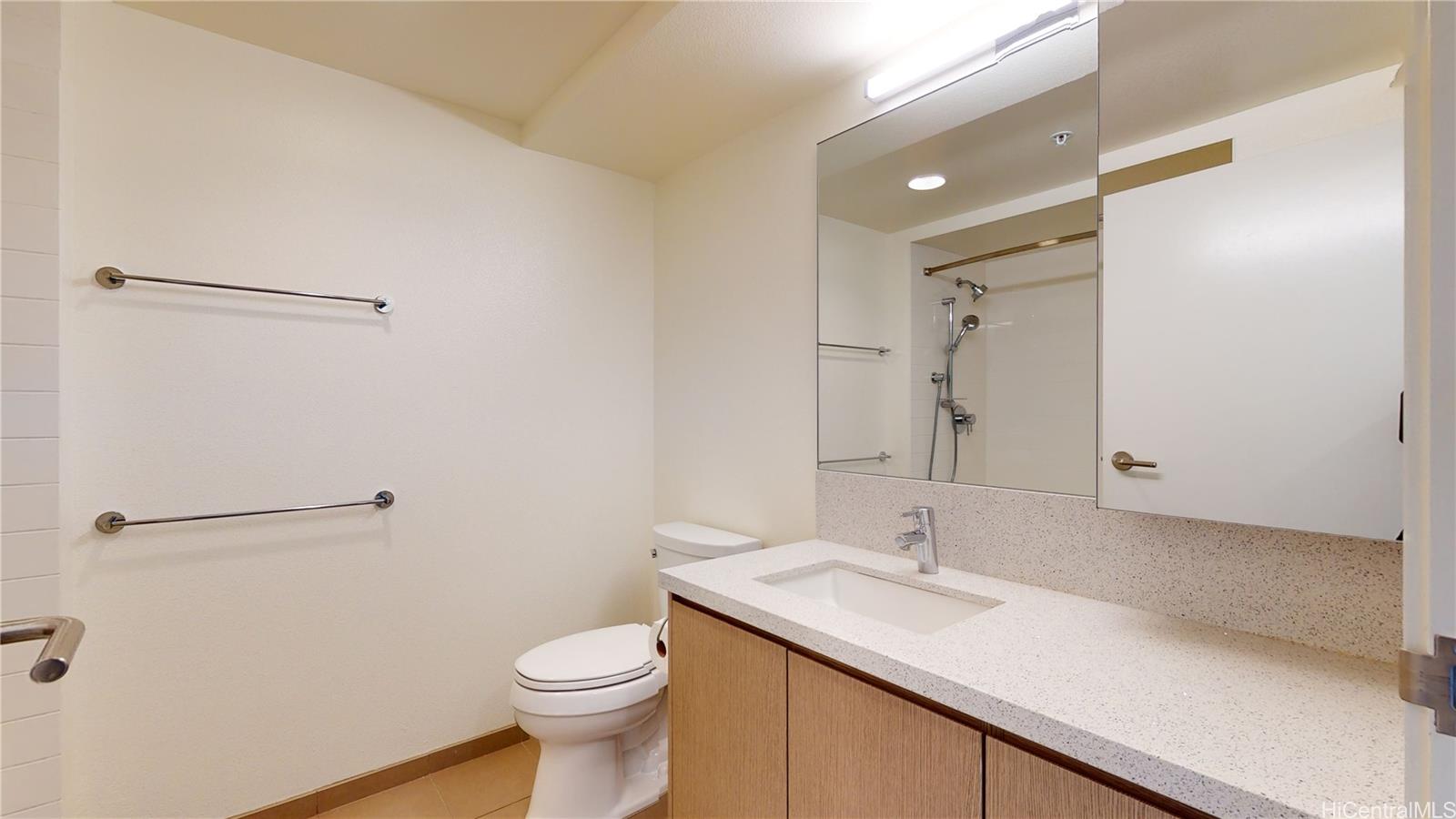 1631 Kapiolani Blvd Honolulu - Rental - photo 15 of 22