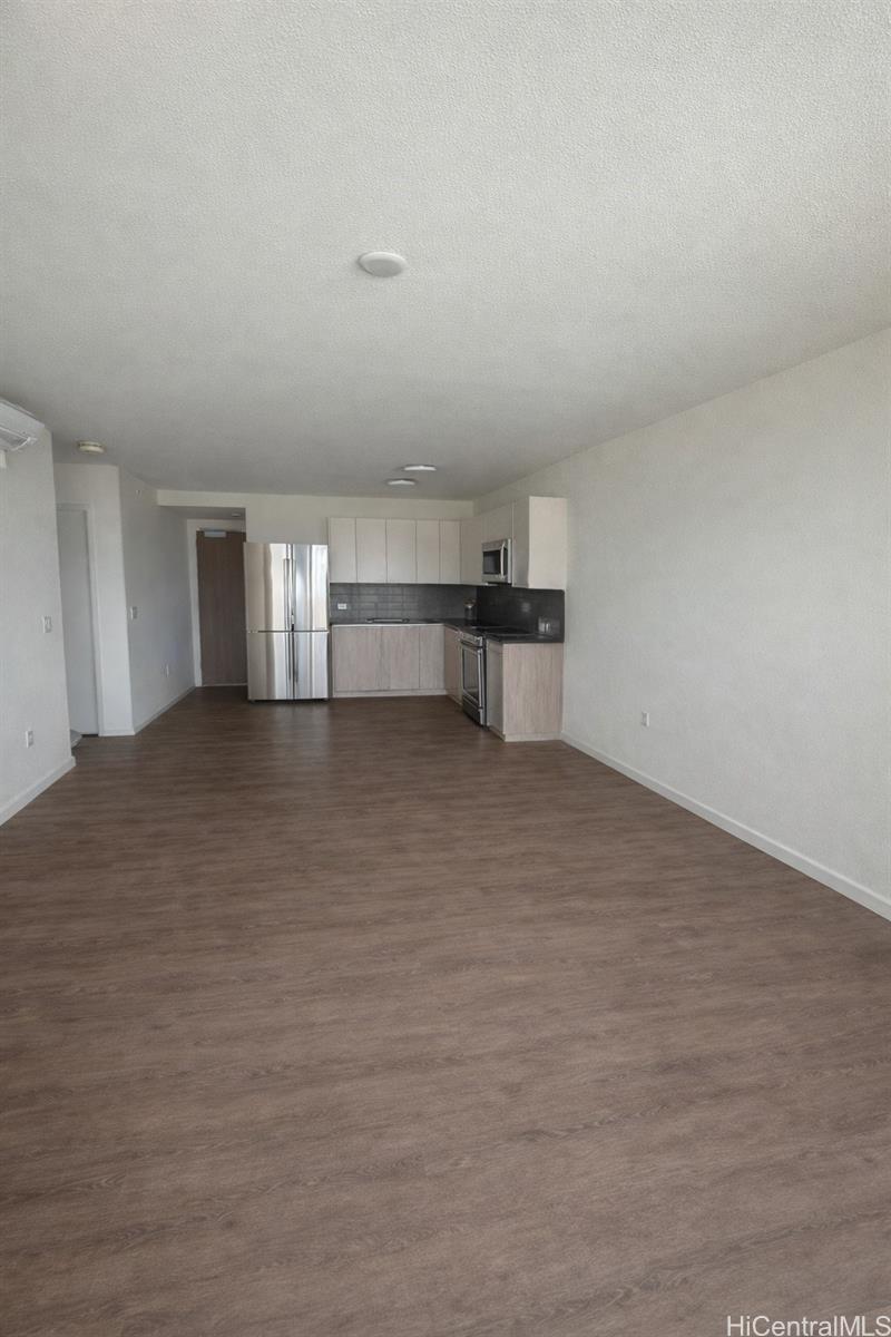 Kapiolani Residence condo # 4405, Honolulu, Hawaii - photo 18 of 21