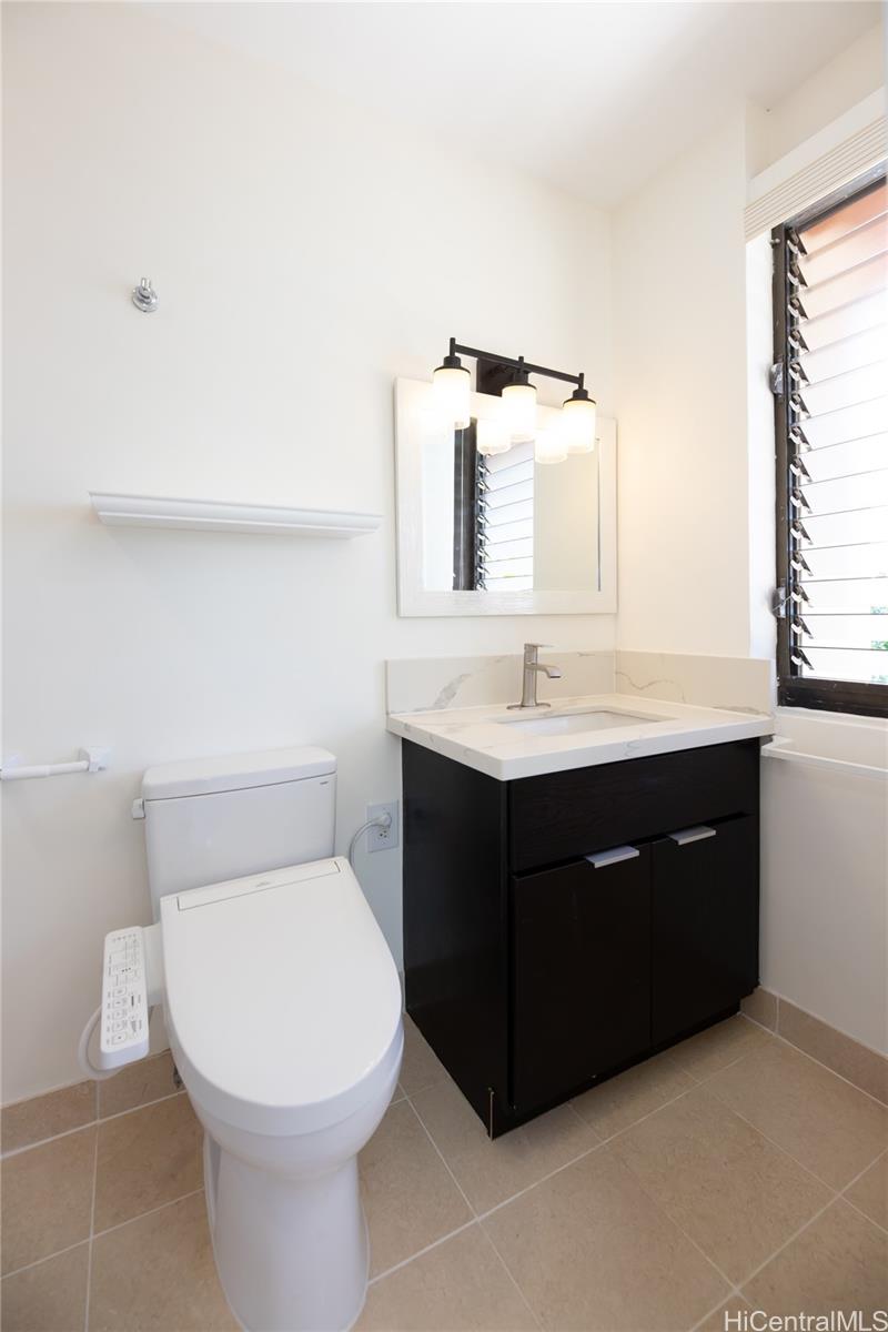 1632  Ihiloa Loop Waialae Iki, Diamond Head home - photo 21 of 25