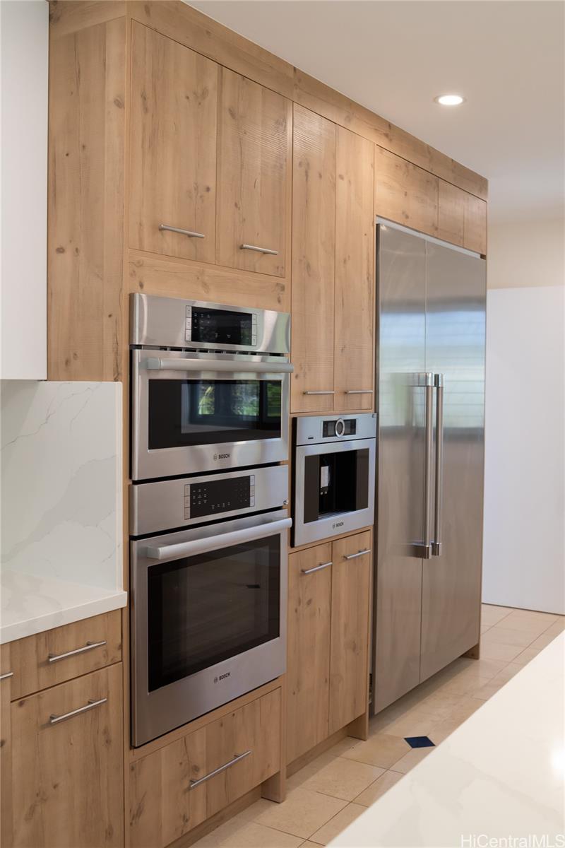 1632  Ihiloa Loop Waialae Iki, Diamond Head home - photo 8 of 25