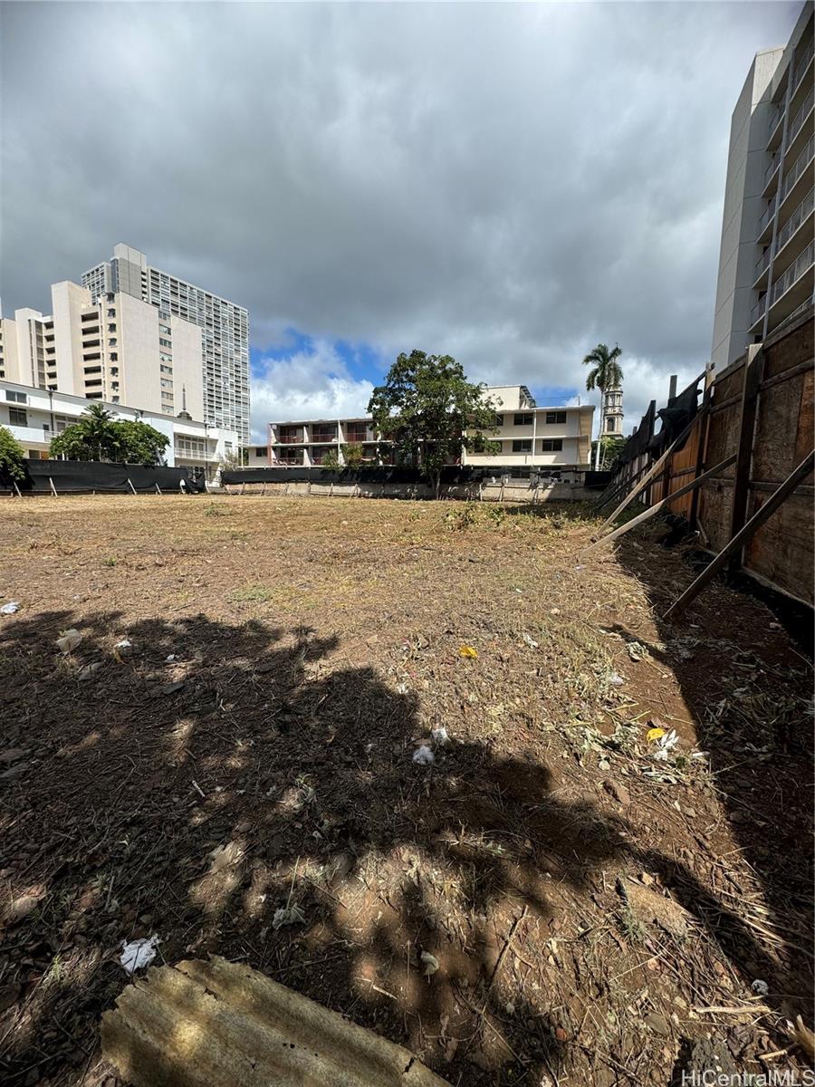 1632 Young St  Honolulu, Hi vacant land for sale - photo 4 of 12