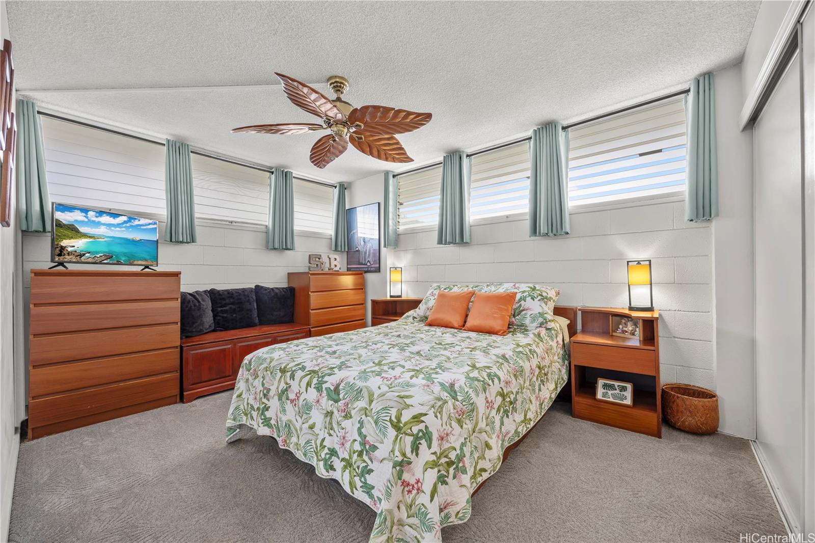 Consulate condo # 903, Honolulu, Hawaii - photo 10 of 16