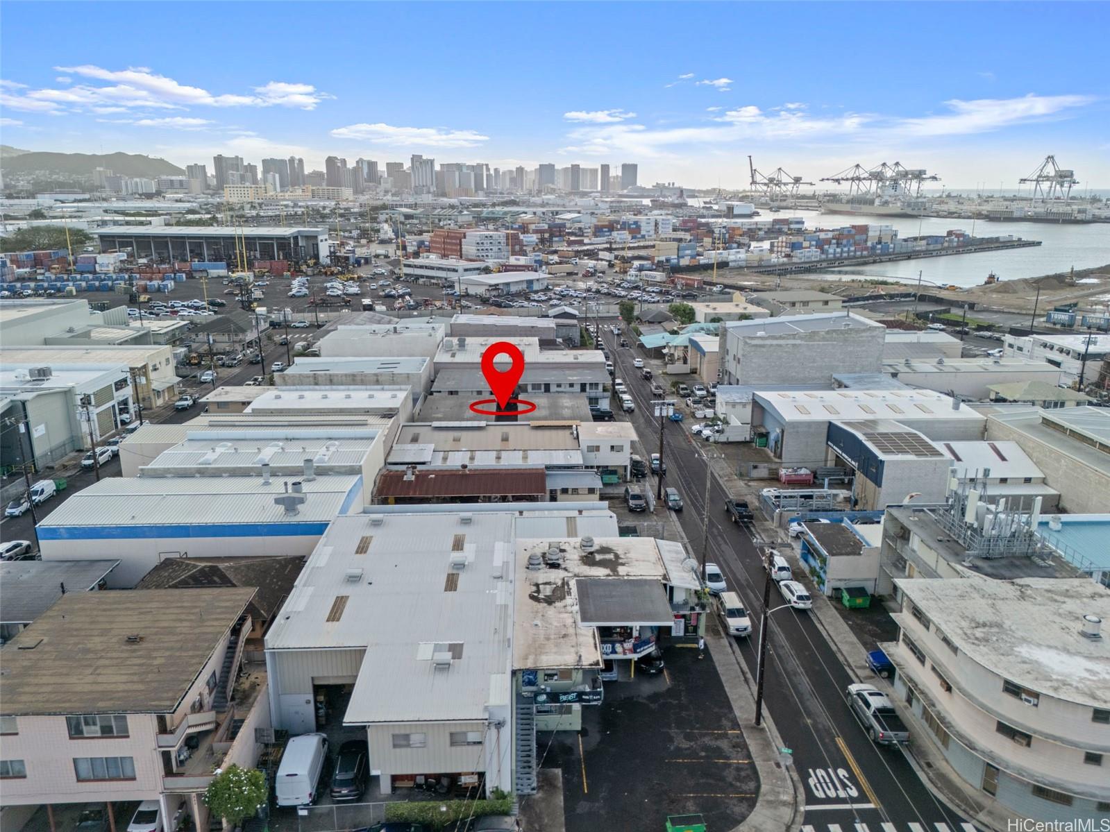 1636 Kahai St Honolulu - Multi-family - photo 22 of 24