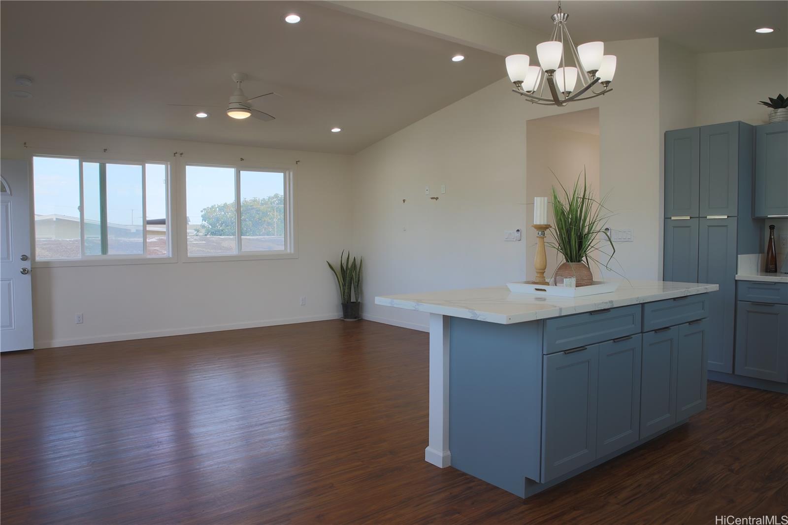 1638  Makamua Street Momilani, PearlCity home - photo 2 of 13