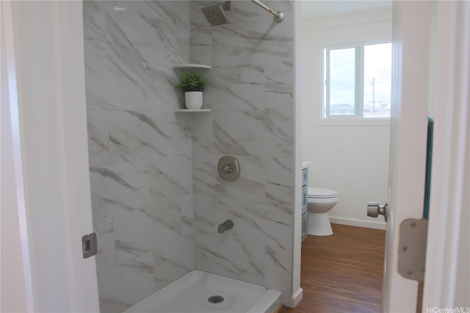 1638  Makamua St Momilani, PearlCity home - photo 6 of 14