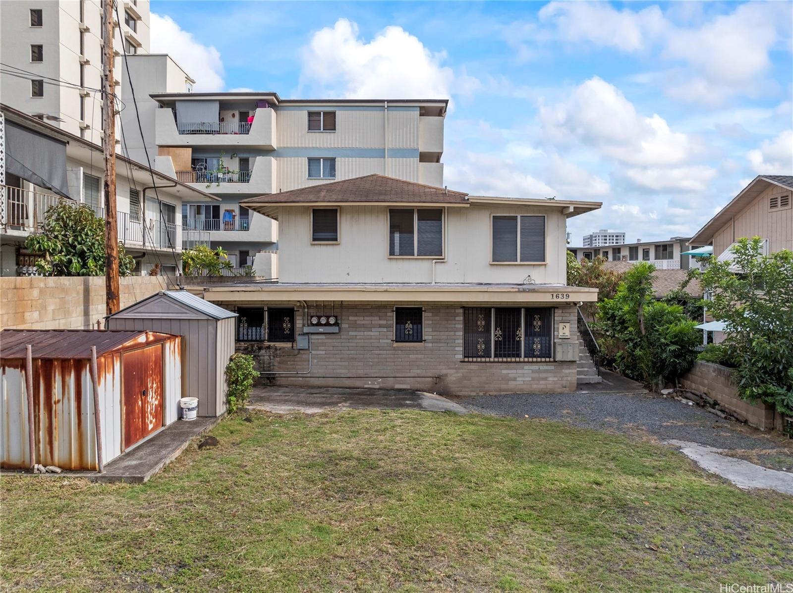 1639  Liholiho Street Makiki, Honolulu home - photo 2 of 22