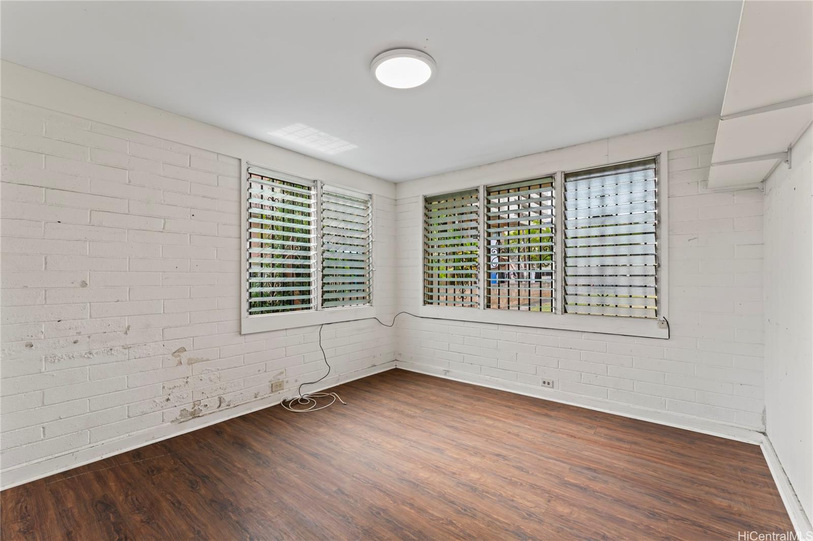 1639  Liholiho Street Makiki, Honolulu home - photo 5 of 22