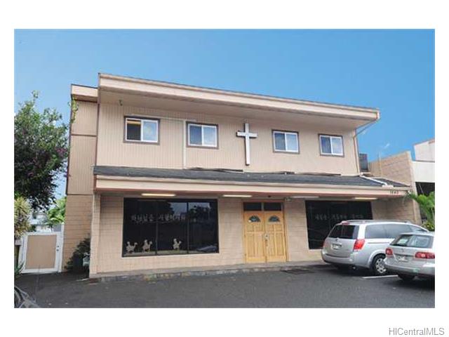 1640 S King St Honolulu Oahu commercial real estate photo2 of 10