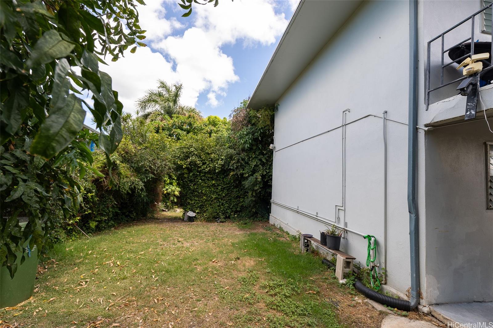 1640  Lusitana Street Punchbowl Area, Honolulu home - photo 11 of 23