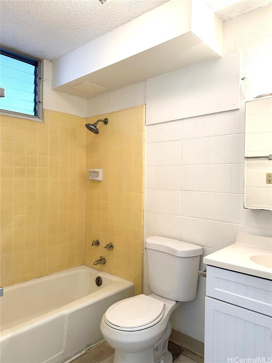 1641 Nuuanu Ave Honolulu - Rental - photo 6 of 12