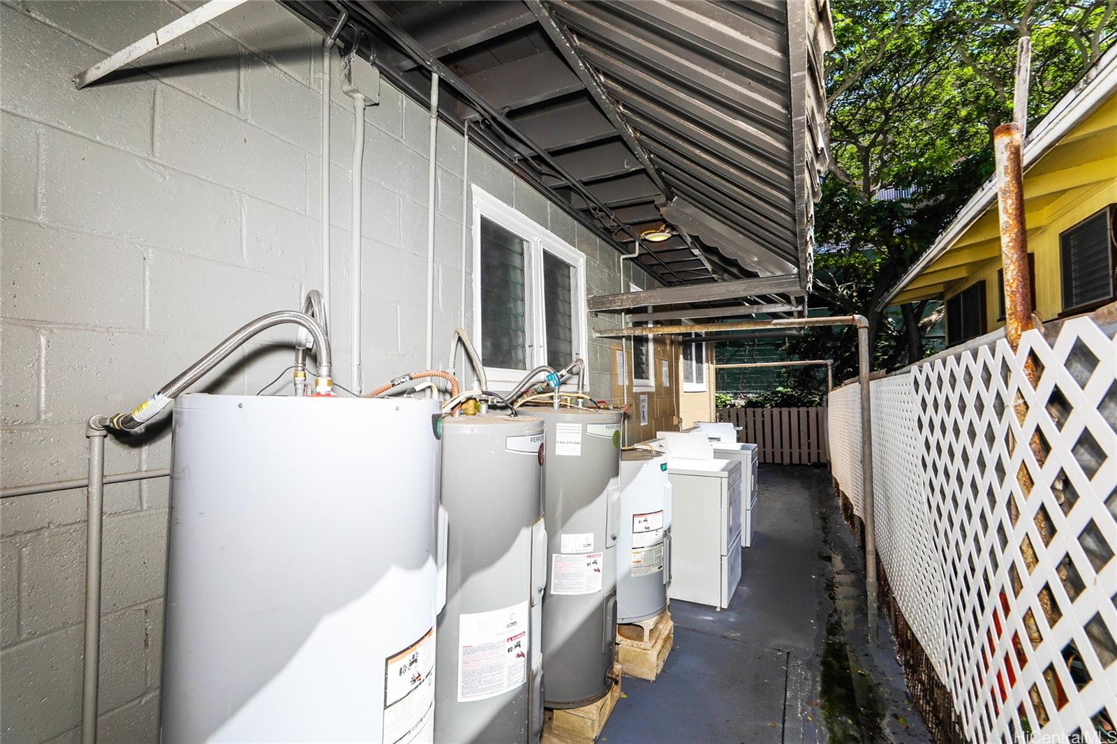 1641 Stillman Lane Honolulu - Multi-family - photo 16 of 25