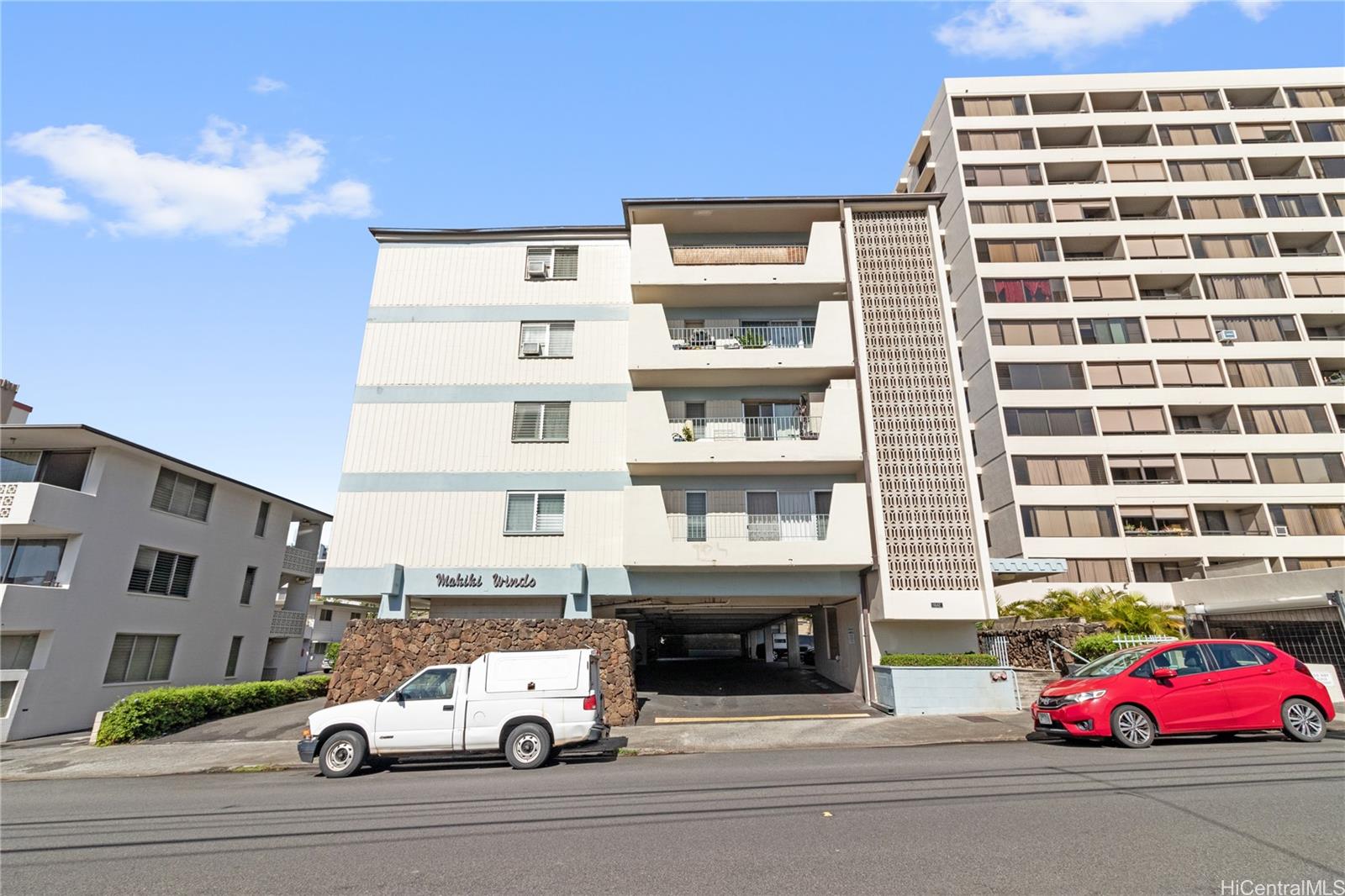 Makiki Winds Apts condo # 208, Honolulu, Hawaii - photo 2 of 11