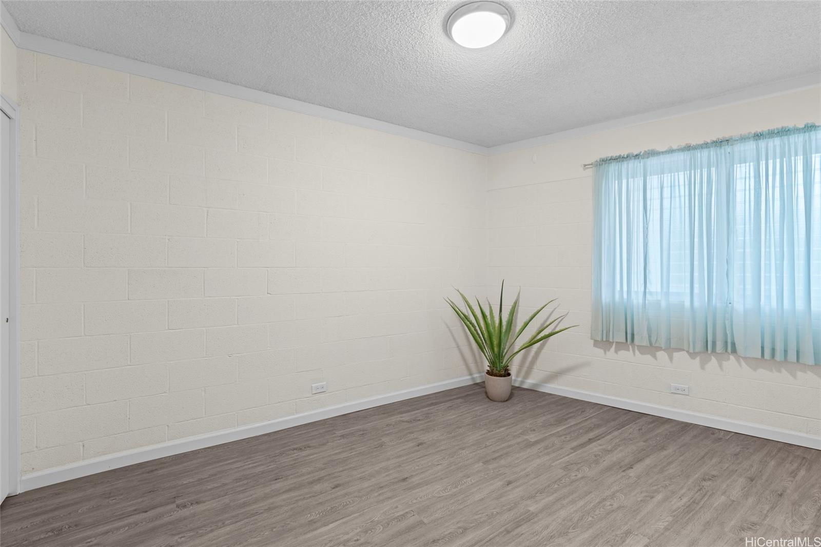 Makiki Winds Apts condo # 208, Honolulu, Hawaii - photo 7 of 13