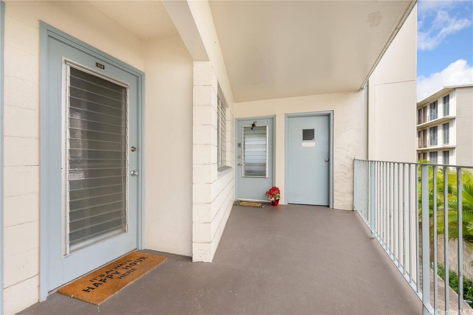 Makiki Winds Apts condo # 308, Honolulu, Hawaii - photo 12 of 16