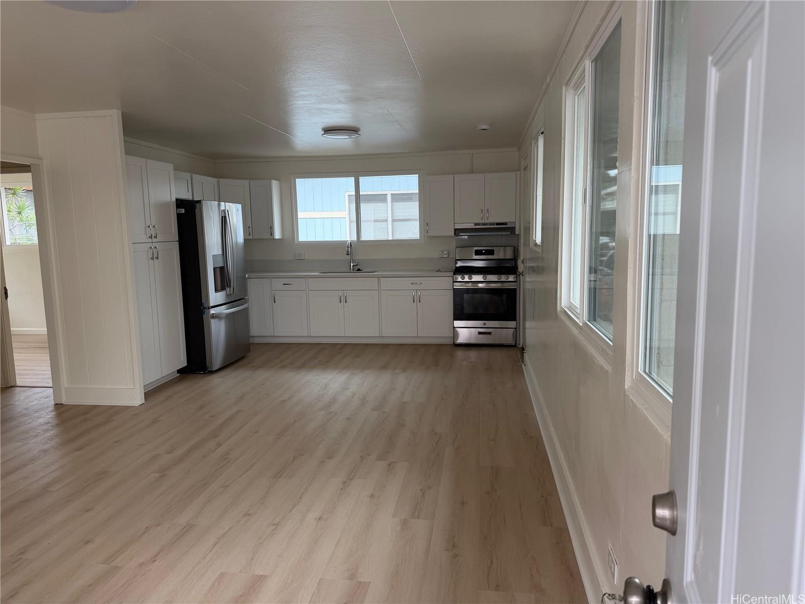 1643C  Liliha Street Kuakini, Honolulu home - photo 2 of 12