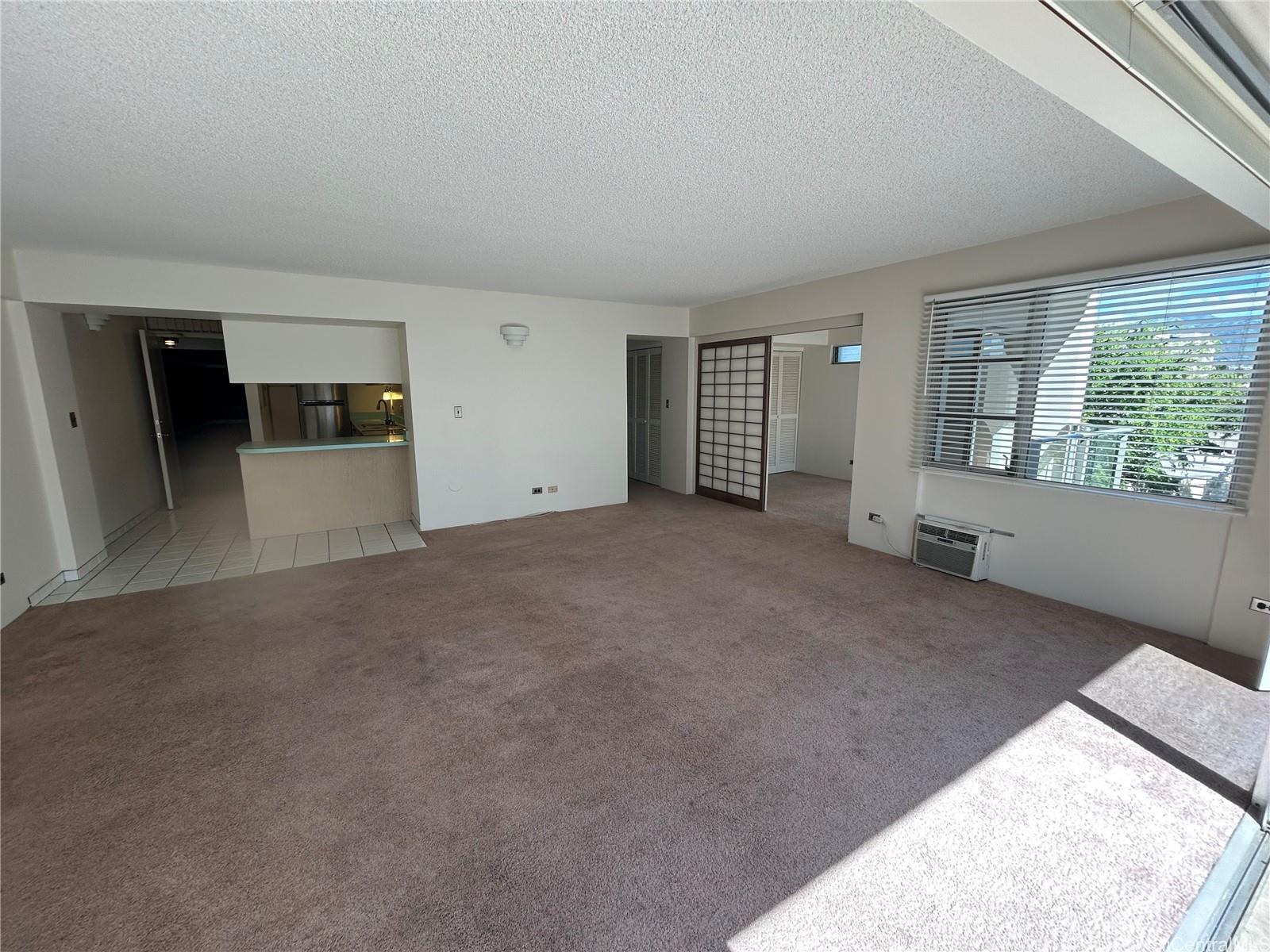 1645 Ala Wai Blvd Honolulu - Rental - photo 4 of 22