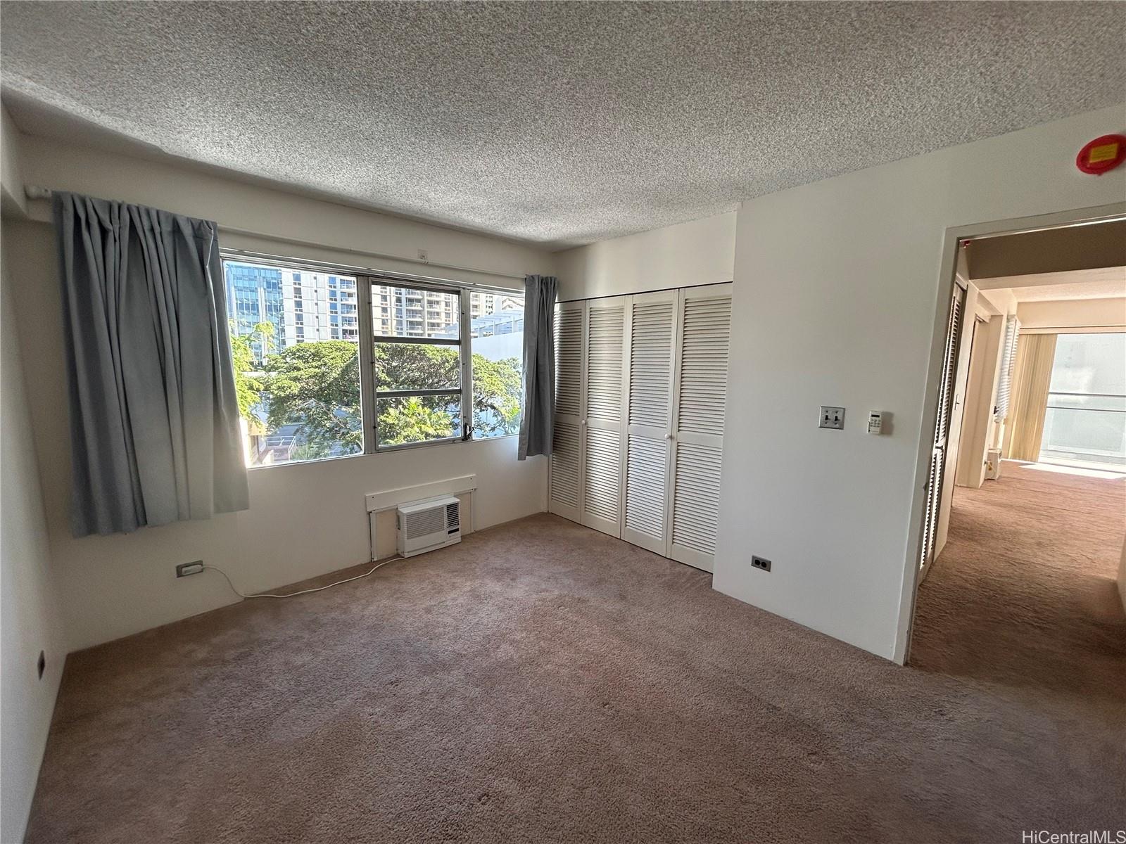 1645 Ala Wai Blvd Honolulu - Rental - photo 10 of 22