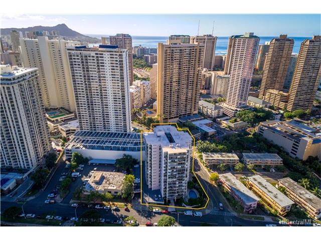 Marina Towers condo # 502, Honolulu, Hawaii - photo 9 of 16